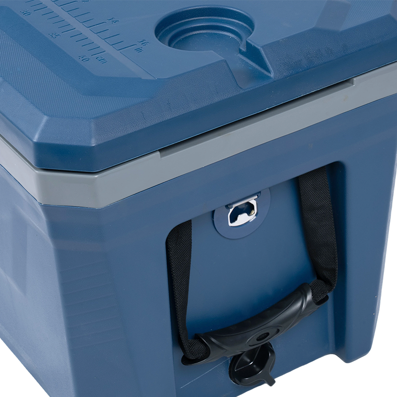 Охладитель для литьевых форм объемом 35 квартов