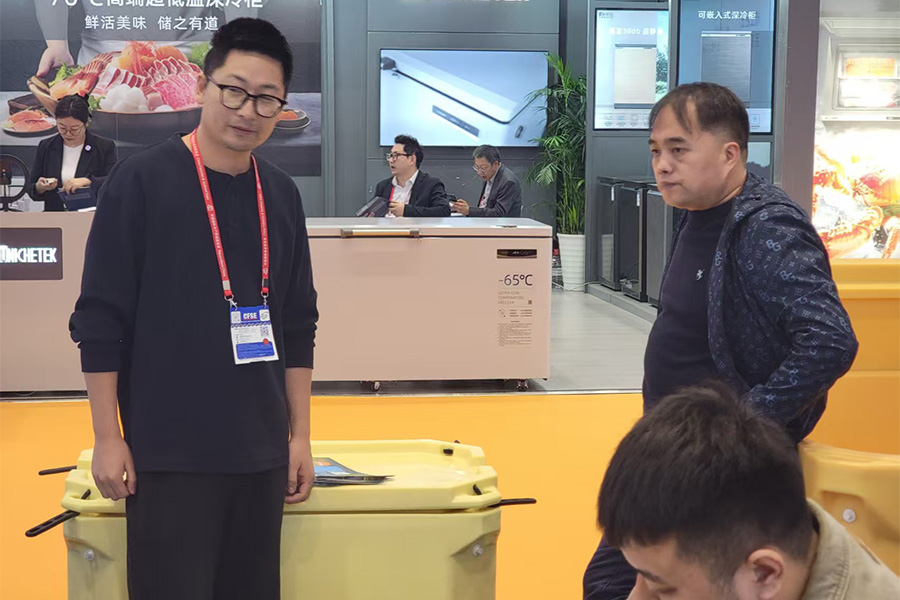 Фотографии выставки